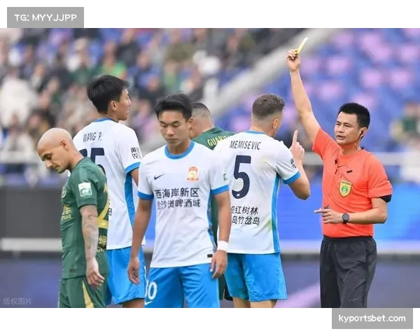 青岛西海岸四轮仅积三分 防守端失球数达十一粒 青岛西海岸四轮仅积三分 防守端失球数达十一粒